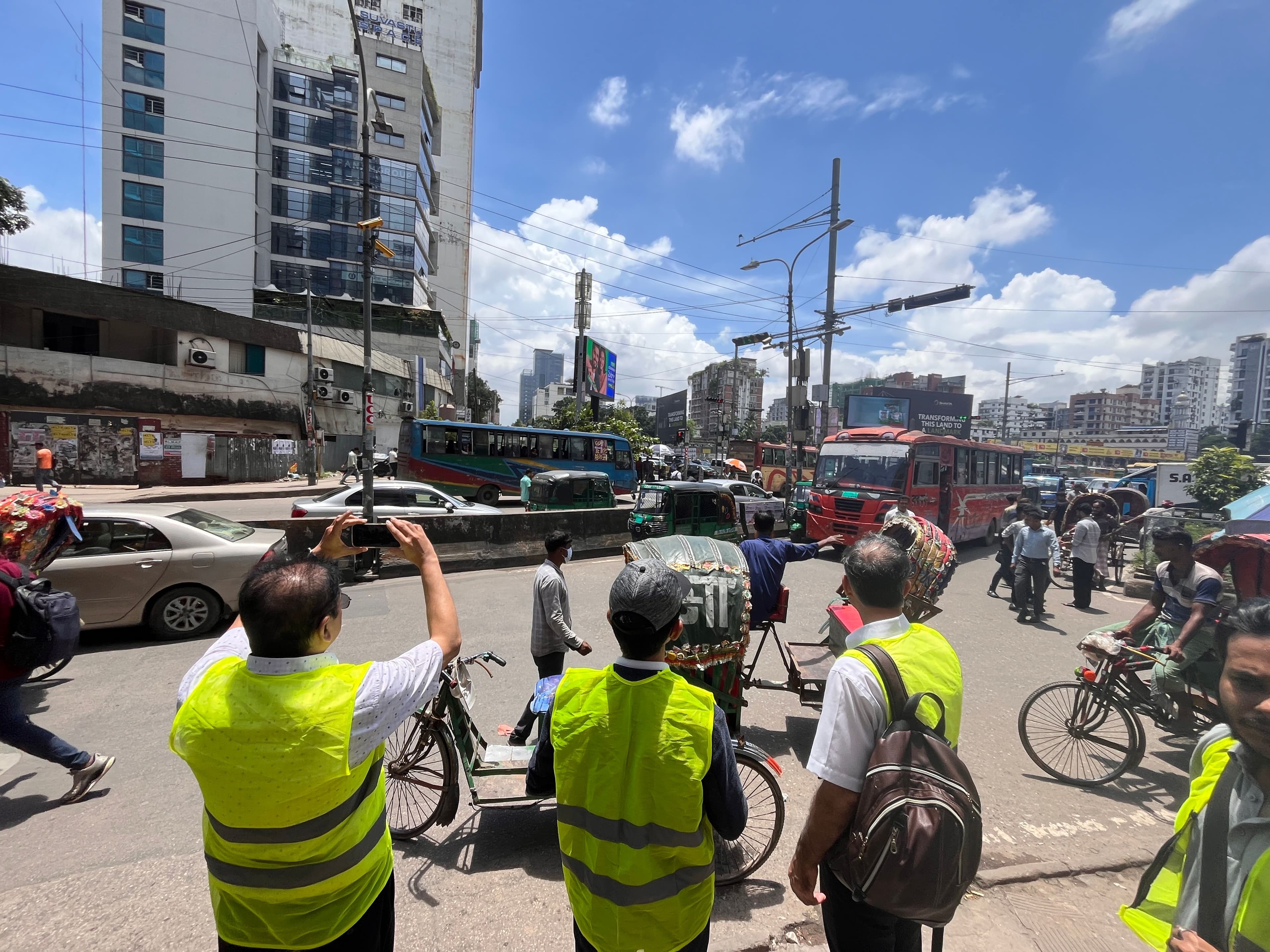 NKB x NSU Collaboration on Dynamic Traffic Signal Control Systems.